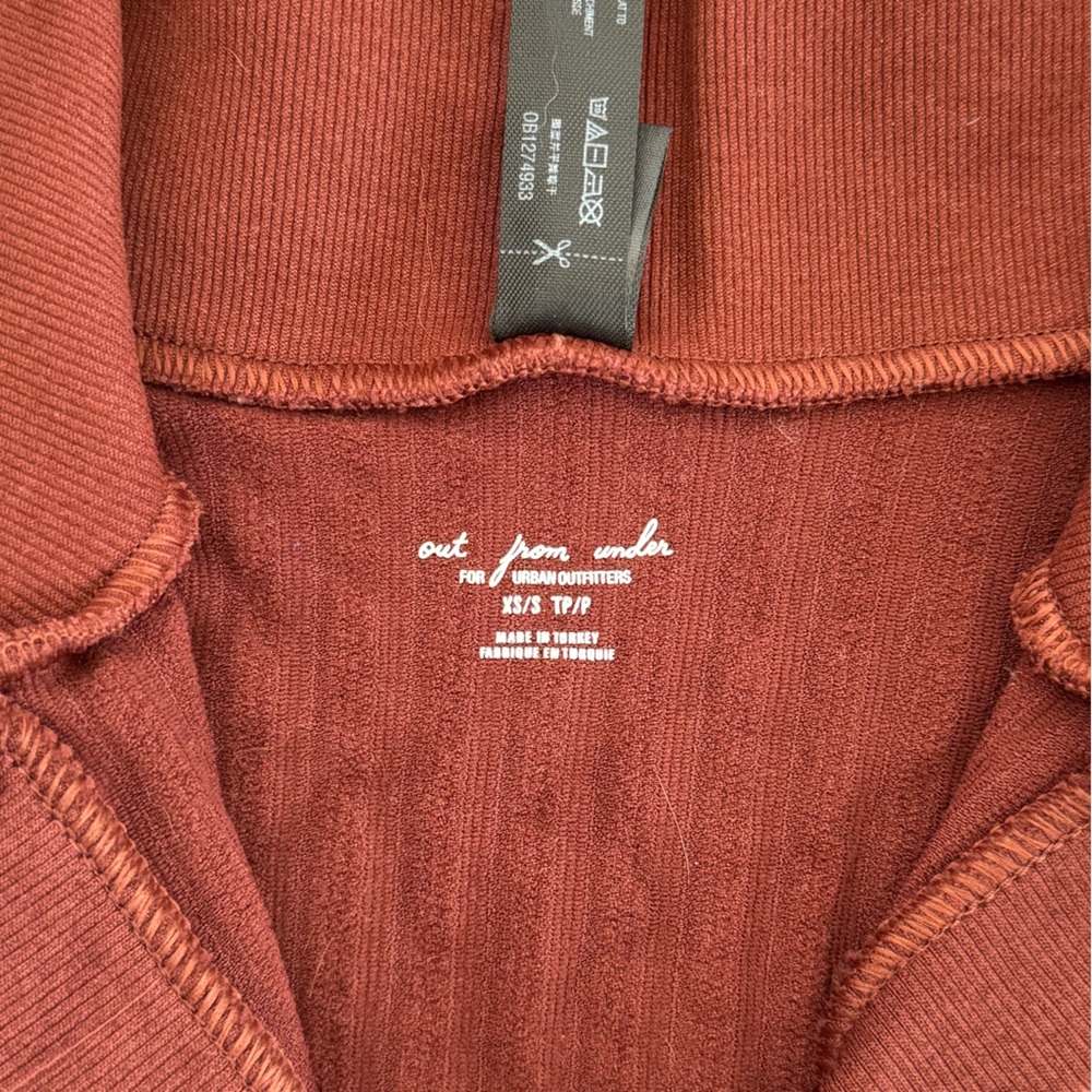 Urban Outfitters Cropped Tank Top - Picture 4 of 4